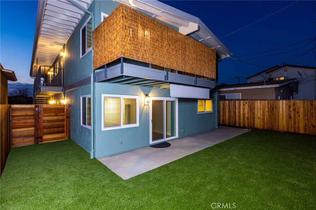 211 Avenida Serra C Property Photo 3