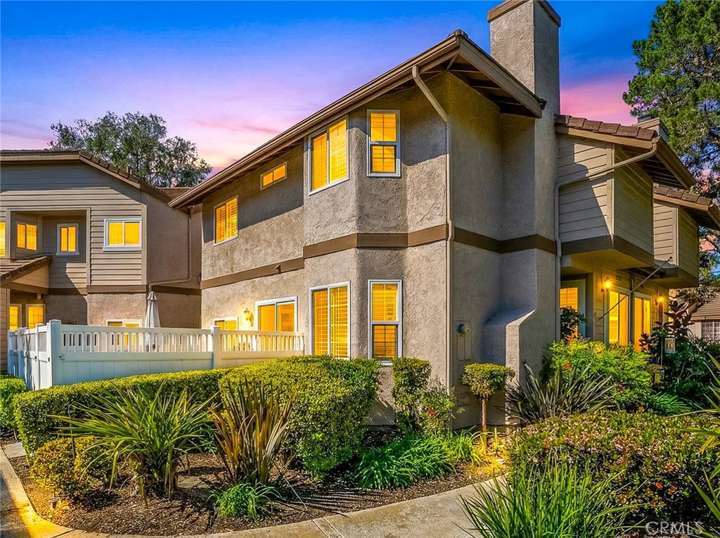 24376 Larchmont Court Property Photo 1
