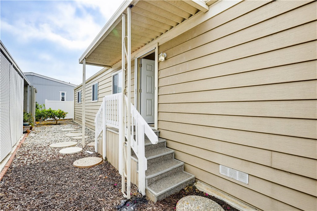 16222 Monterey Lane 79 Property Photo 2