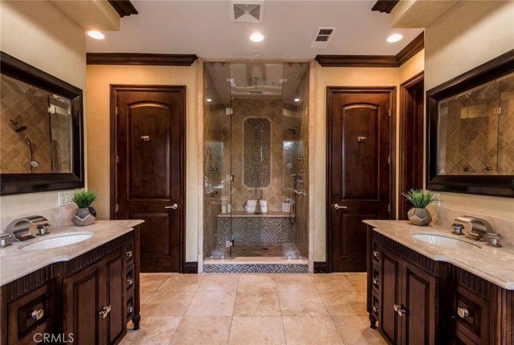 1441 Robmar Property Photo 14