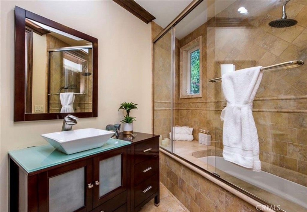 1441 Robmar Property Photo 18