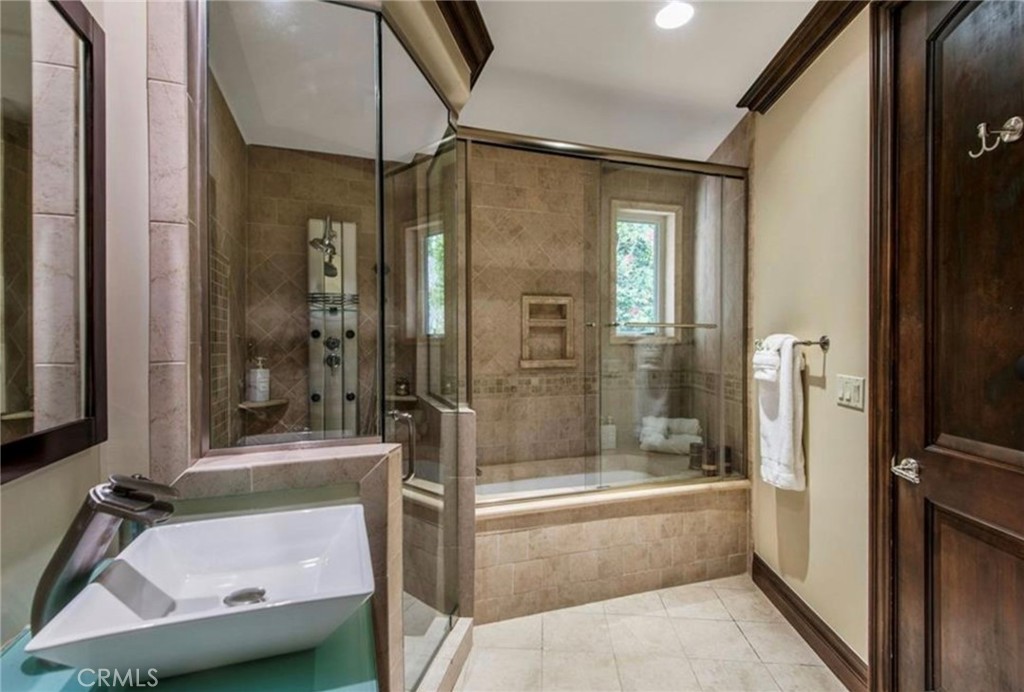 1441 Robmar Property Photo 19