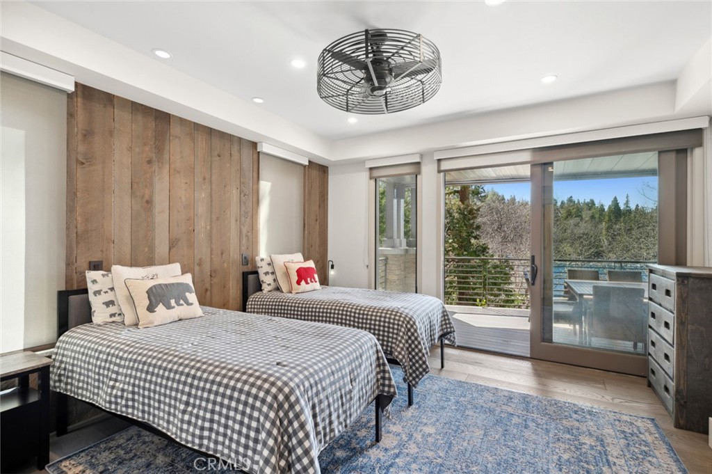 496 North State Highway 173 Property Photo 31