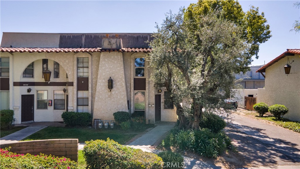1414 Everton Property Photo 1