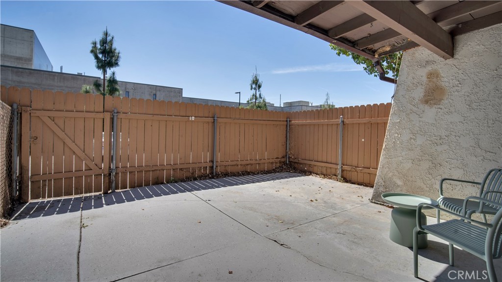 1414 Everton Property Photo 23
