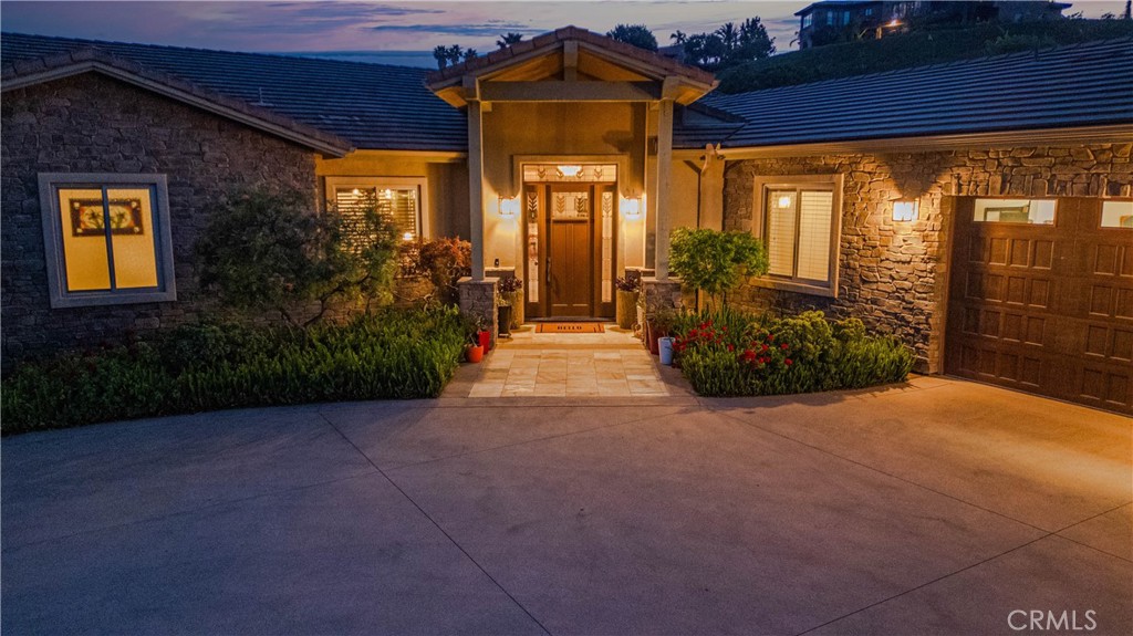4355 Ramona Property Photo 3