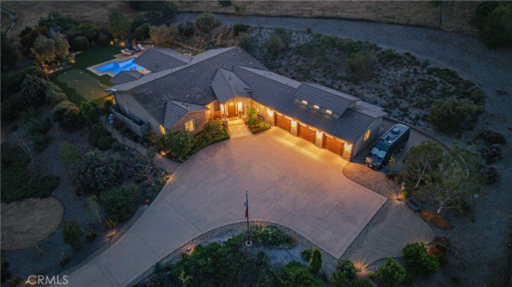 4355 Ramona Property Photo 5