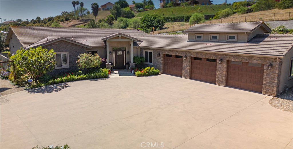 4355 Ramona Property Photo 6