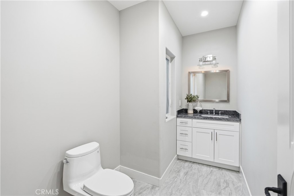 6024 Short St Property Photo 18