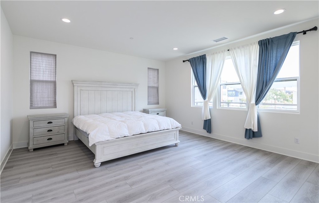 100 Draw Property Photo 23