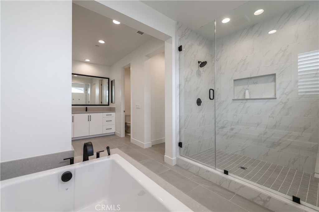 100 Draw Property Photo 27