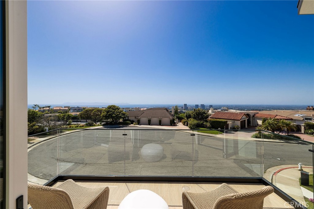 4 Narbonne Property Photo 8