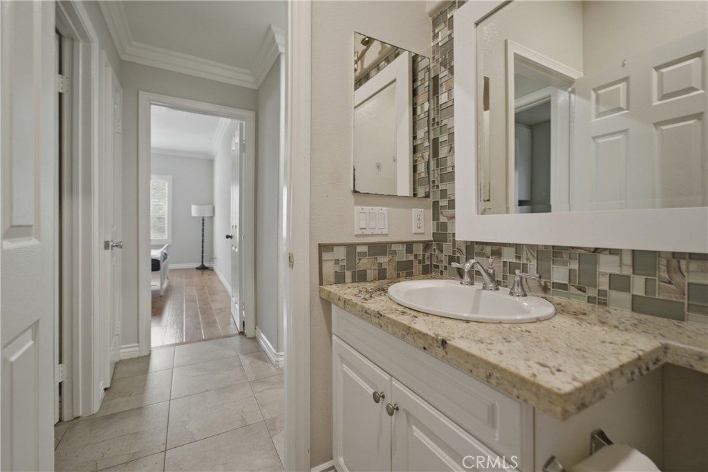 21 Wedgewood Property Photo 23