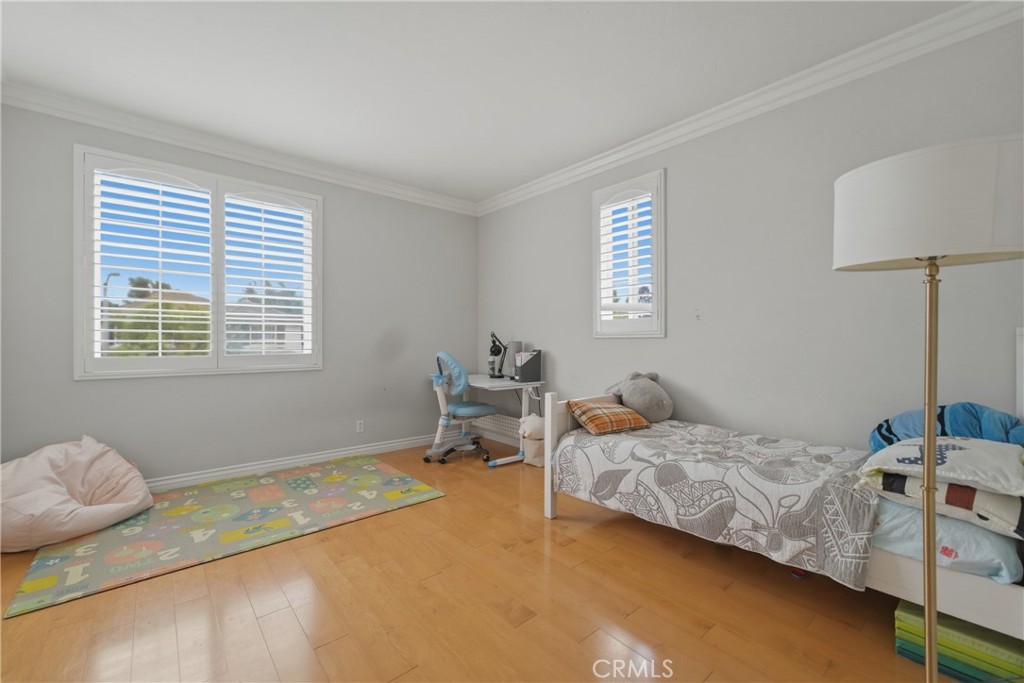 21 Wedgewood Property Photo 45