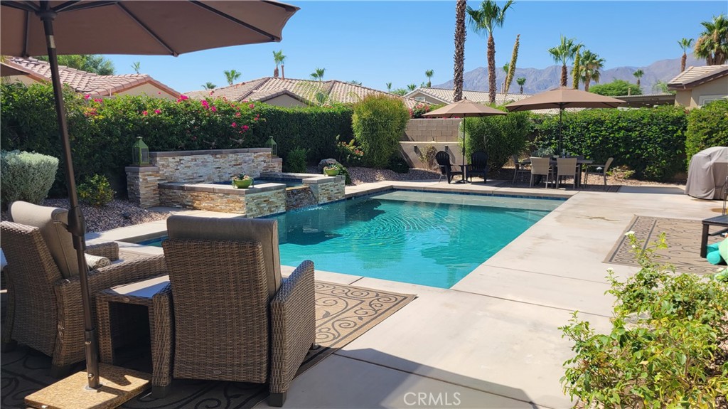 60568 Lace Leaf Court Property Photo 1