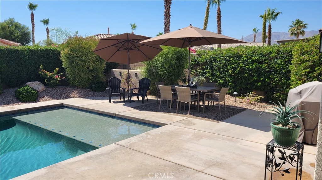 60568 Lace Leaf Court Property Photo 6