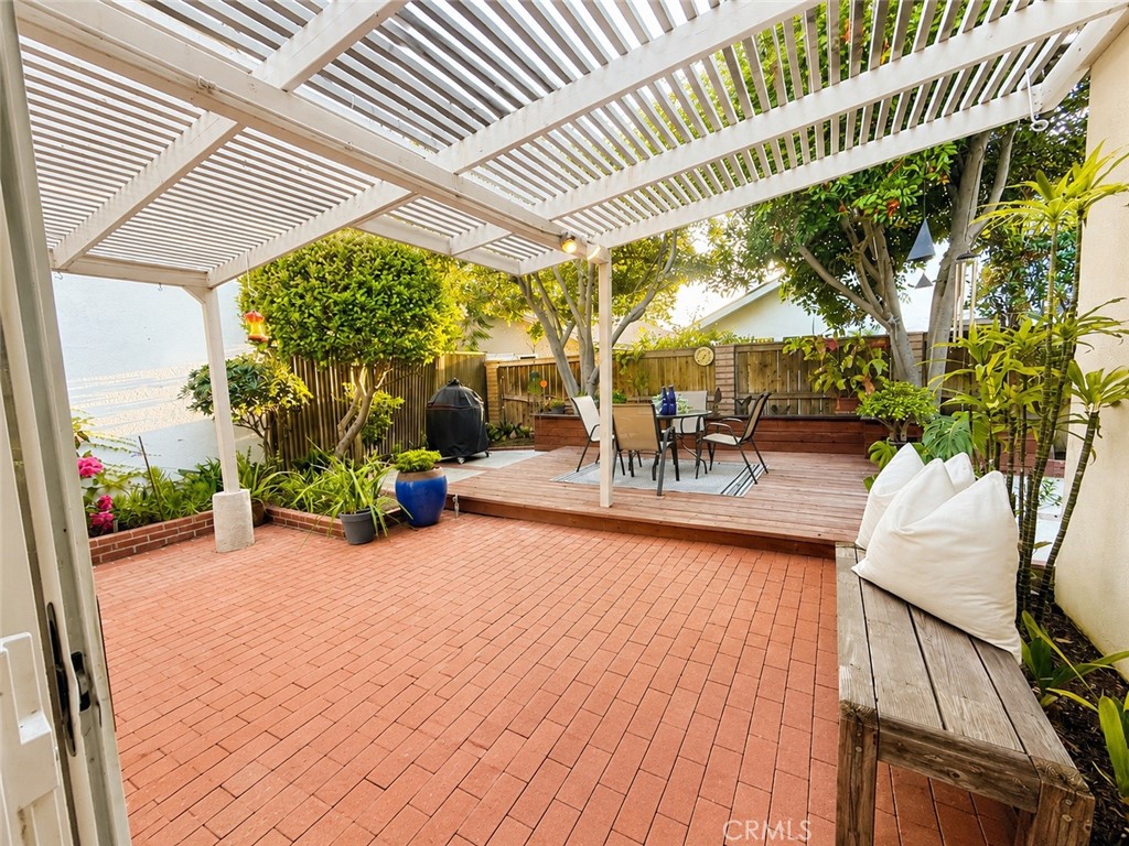 42 Almond Tree Ln Property Photo 36