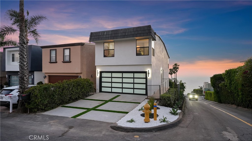 1095 Miramar Property Photo 2