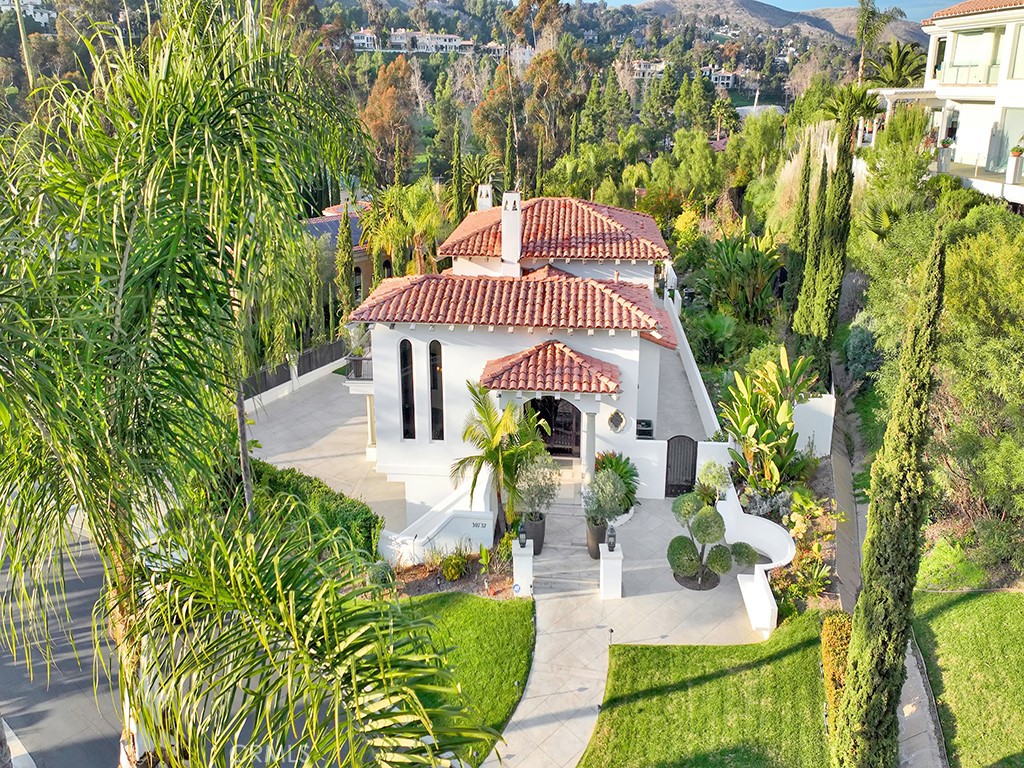 30732 Paseo Elegancia Property Photo 4