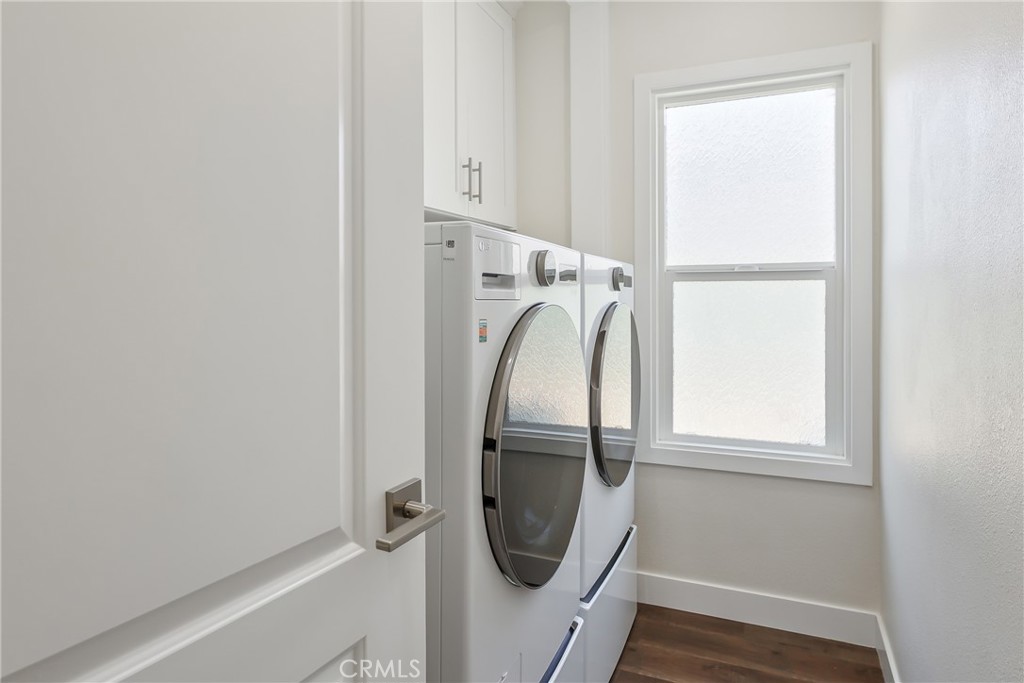 812 N Euclid Property Photo 21