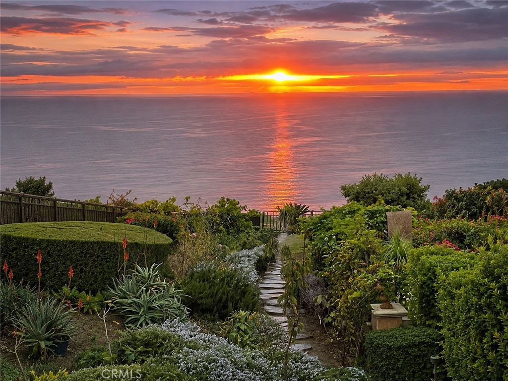 22 Le Conte Property Photo 1