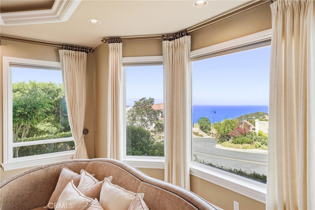 22 Le Conte Property Photo 10
