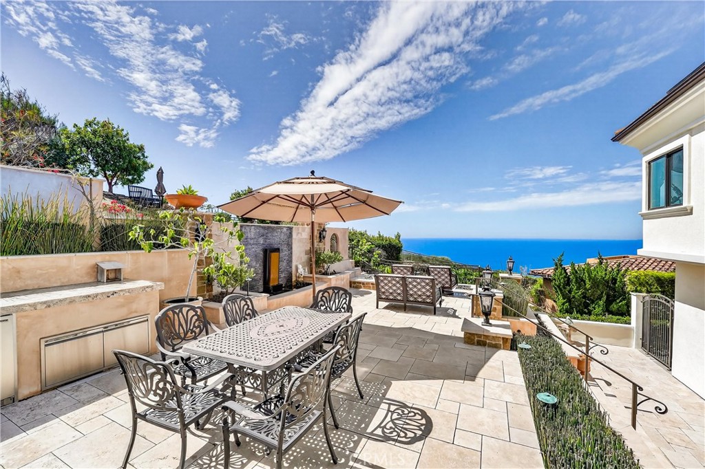 22 Le Conte Property Photo 30