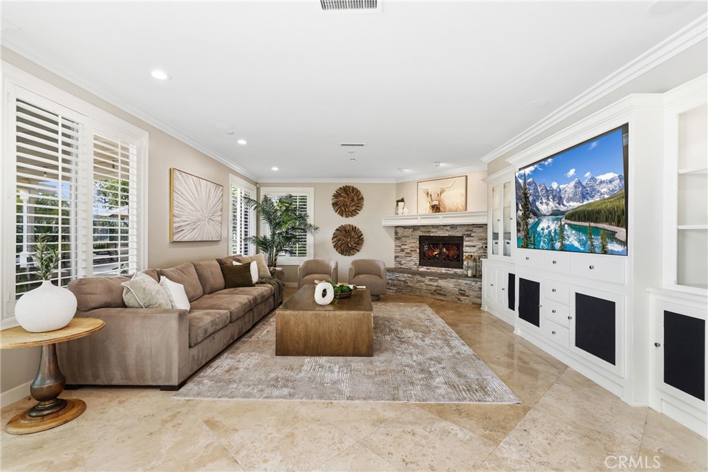 45 Panorama Property Photo 3