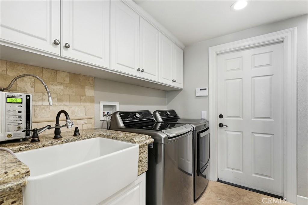 45 Panorama Property Photo 46
