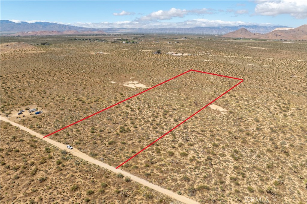 0 Champagne Avenue Property Photo 1