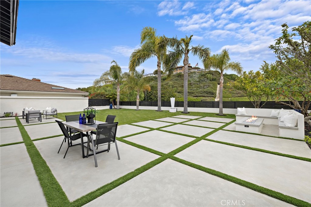 6 Monterey Circle Property Photo 20