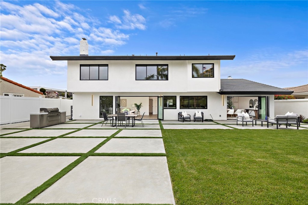 6 Monterey Circle Property Photo 22
