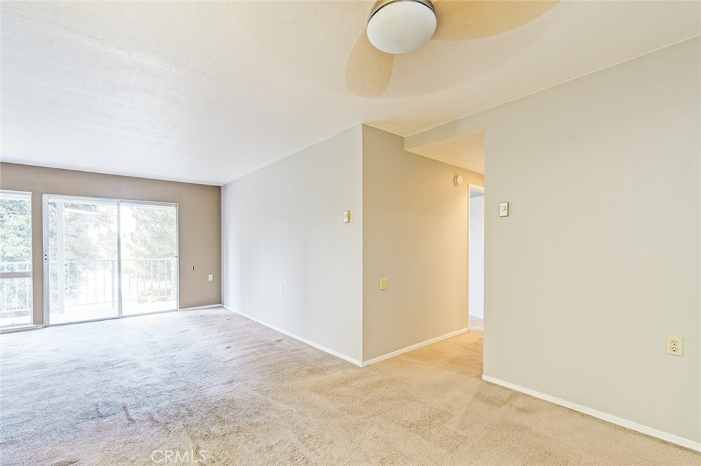 957 Calle Aragon O Property Photo 13