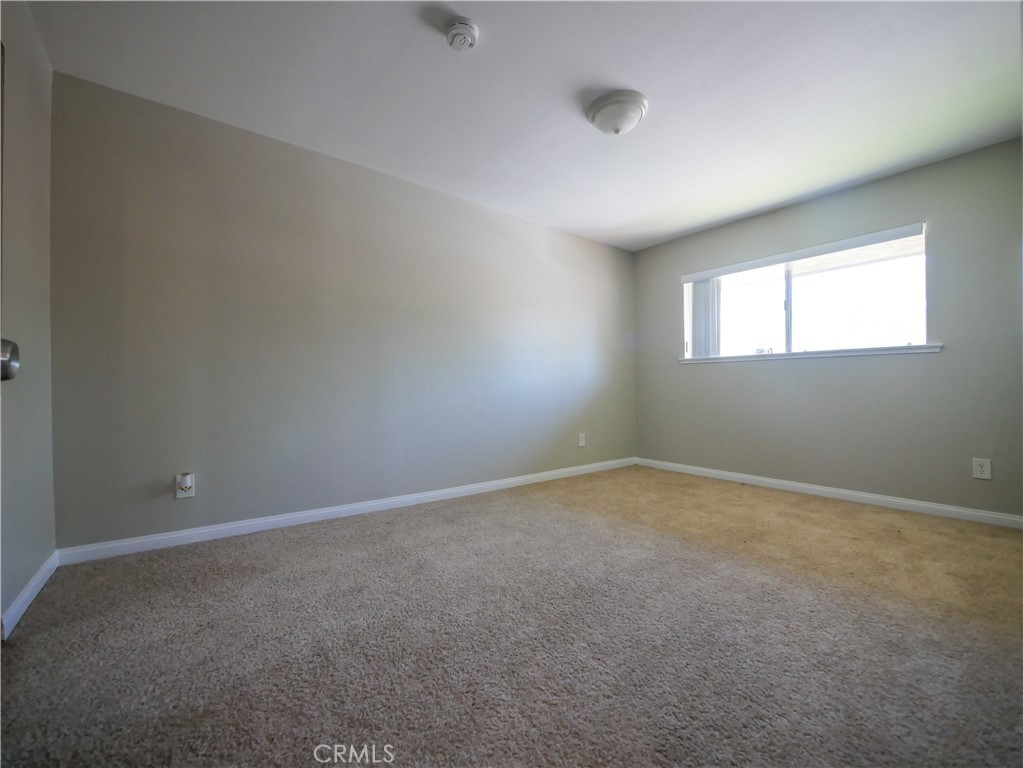 1518 Border G Property Photo 9