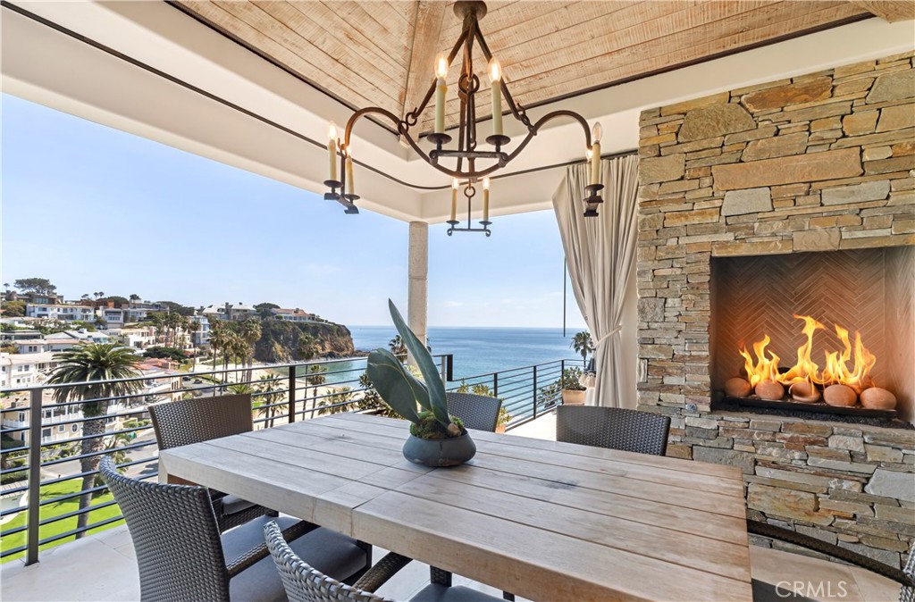 86 Emerald Bay Property Photo 1