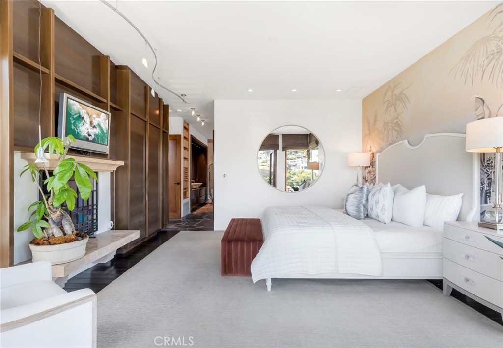 86 Emerald Bay Property Photo 26