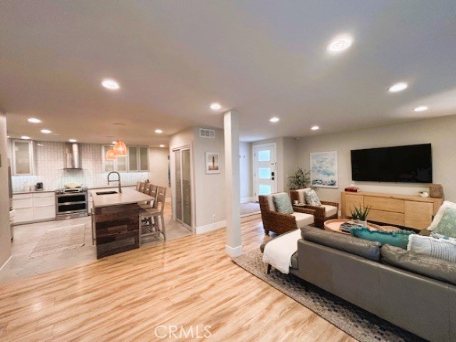 2920 Camino Capistrano 9d Property Photo 2