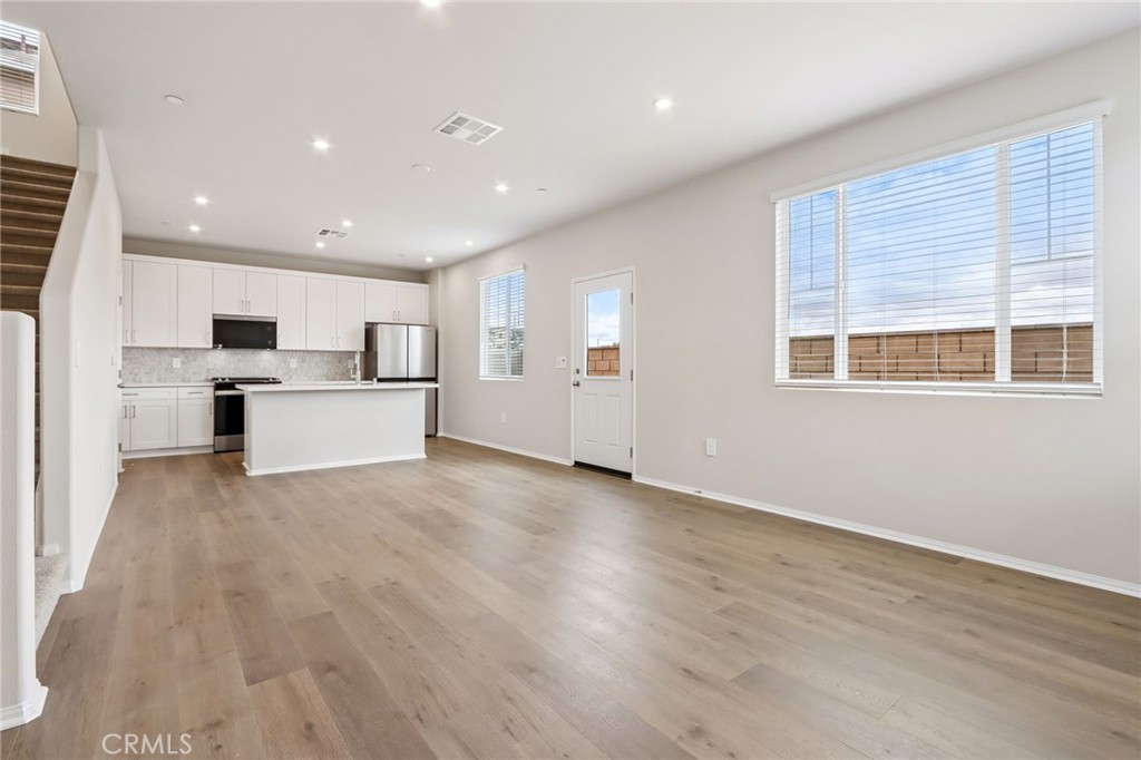28228 Via Somantano Property Photo 7