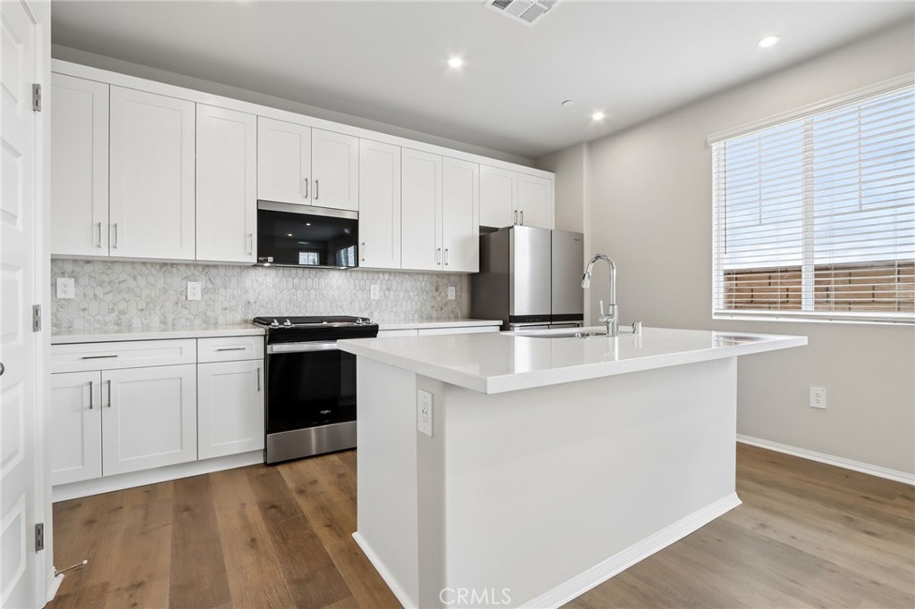 28228 Via Somantano Property Photo 12
