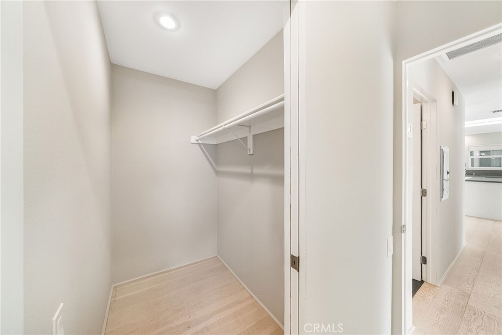2313 Via Puerta Q Property Photo 13