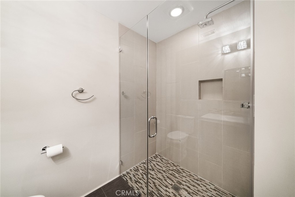 2313 Via Puerta Q Property Photo 15