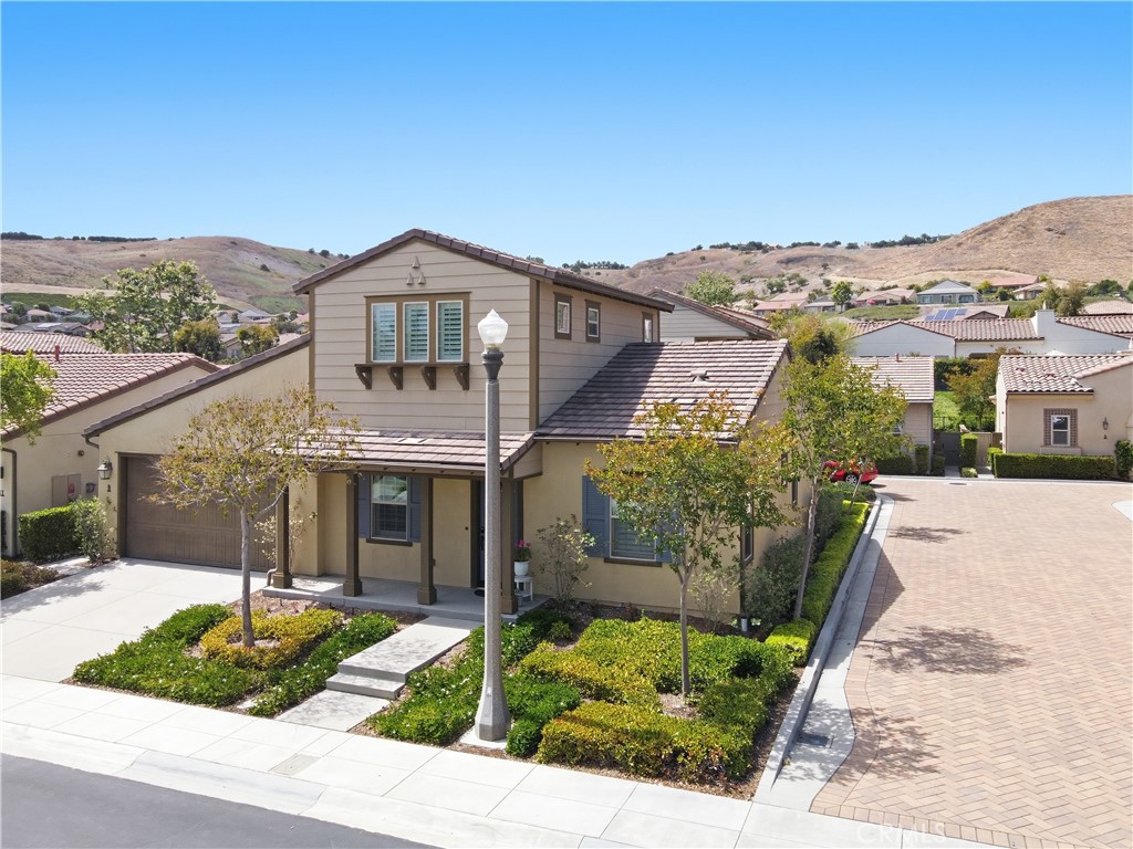 9 Buscar Property Photo 2