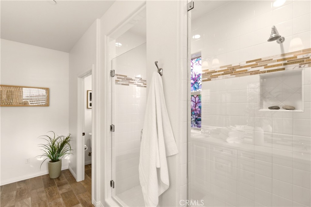 9 Buscar Property Photo 13