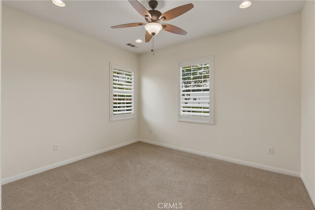 9 Buscar Property Photo 17