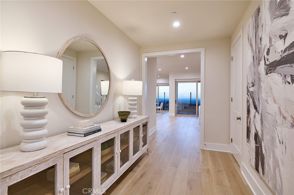 103 Oakstone Property Photo 2