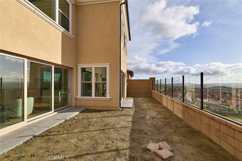 103 Oakstone Property Photo 23