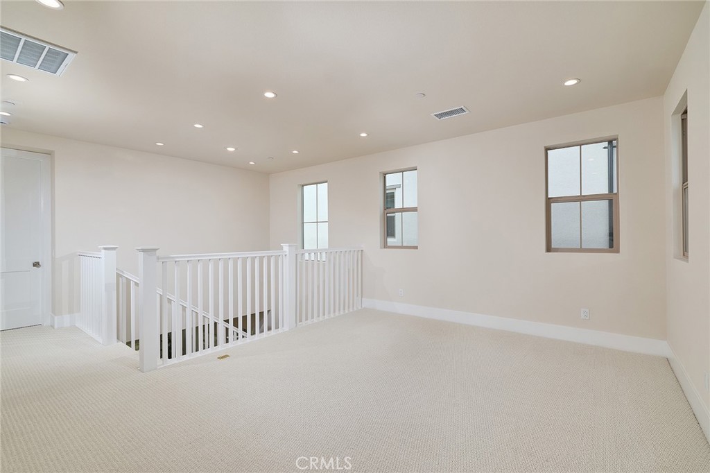 103 Oakstone Property Photo 39