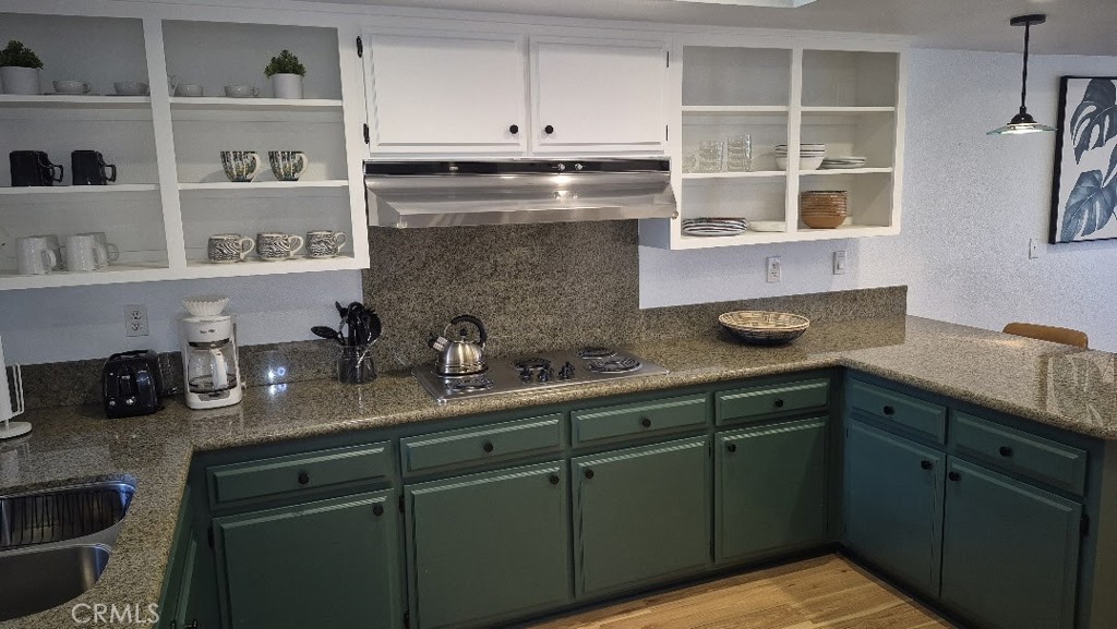 68 Presidio Property Photo 2