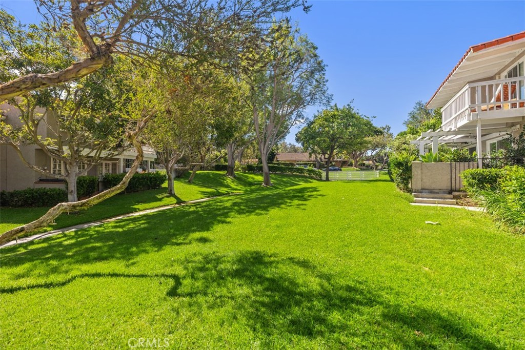 521 Playa Property Photo 32