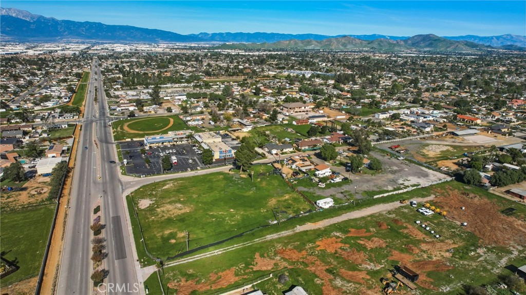 5930 Etiwanda Property Photo 8